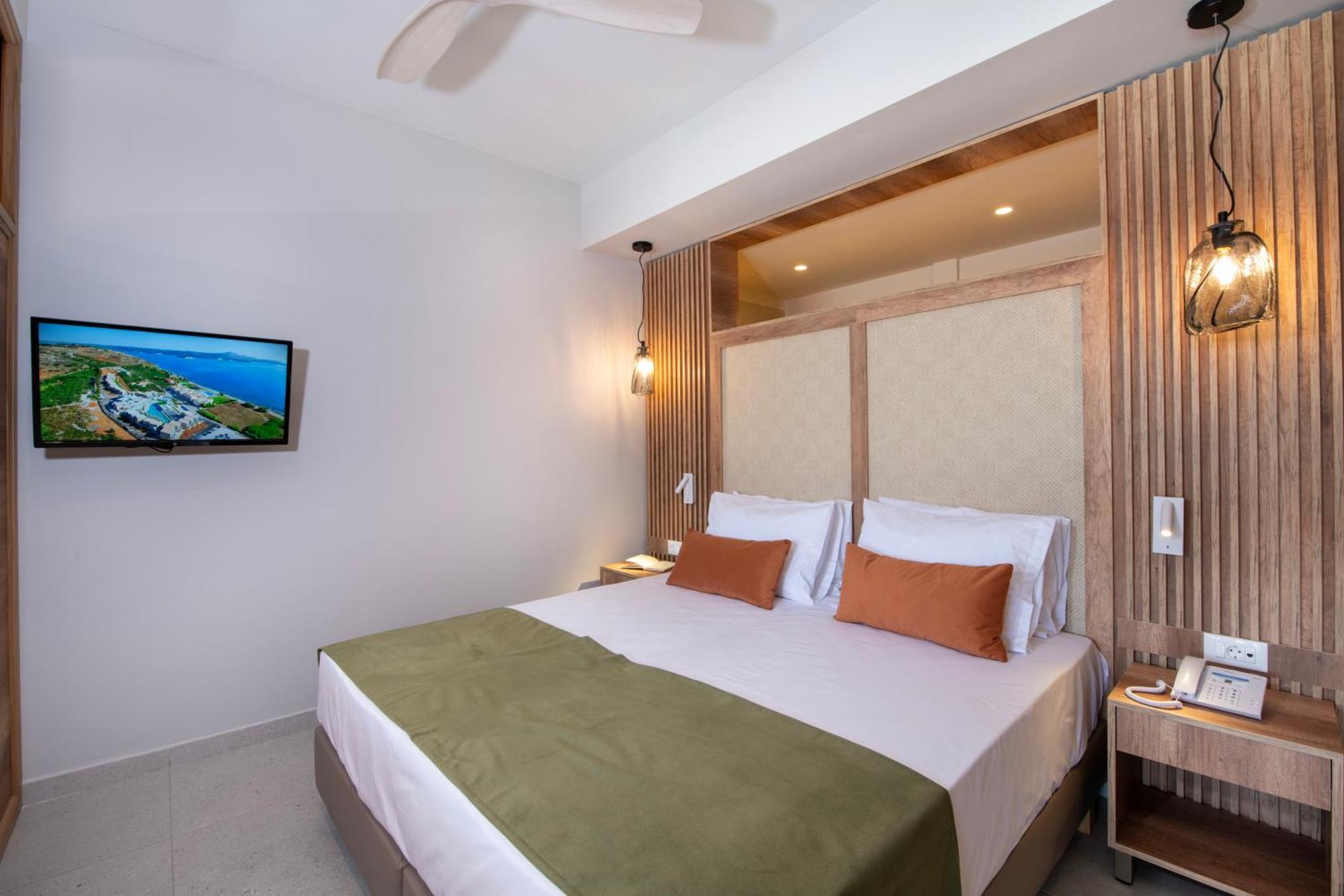 Kiani Beach Resort Family All Inclusive Kalámion Екстериор снимка Deluxe room