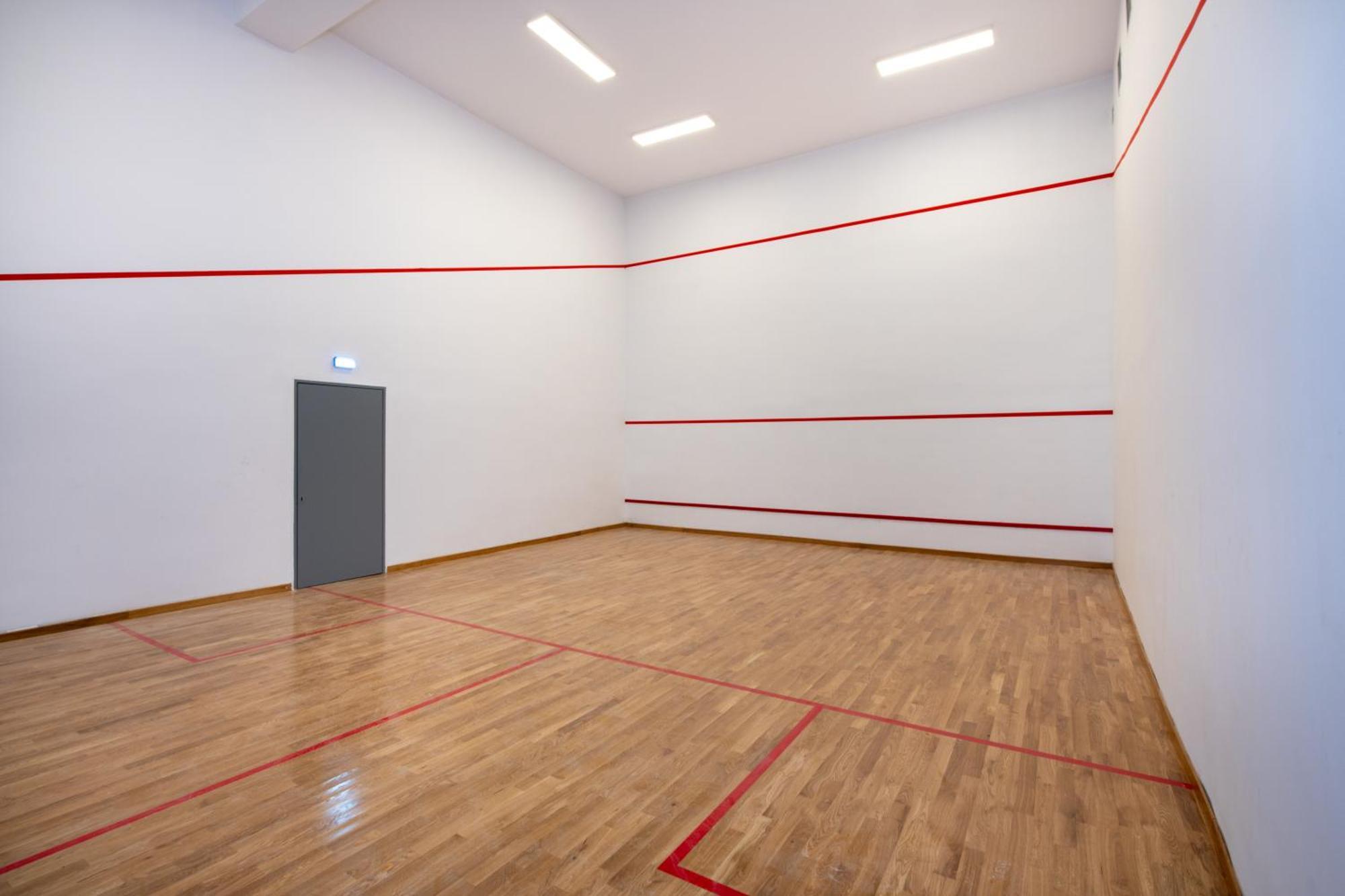 Kiani Beach Resort Family All Inclusive Kalámion Екстериор снимка Squash court